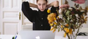 Featured image 8 Types of Jobs Artists and Illustrators Can Find Online Interior designer 300x133 - Featured image-8 Types of Jobs Artists and Illustrators Can Find Online-Interior designer